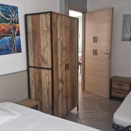 بيت للعطل A Due Passi Dal Mare *