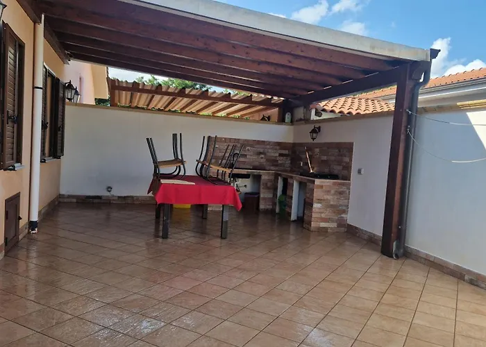 Feriehus A Due Passi Dal Mare Campofelice Di Roccella